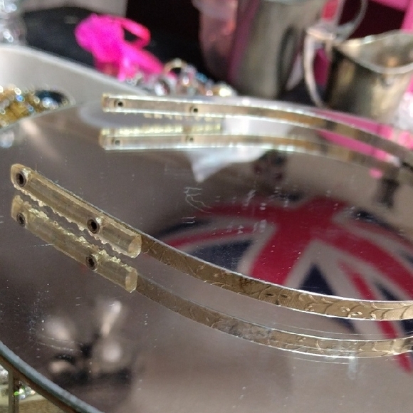 Sparkling Silver Rhinestone Tiara - Picture 7 of 8